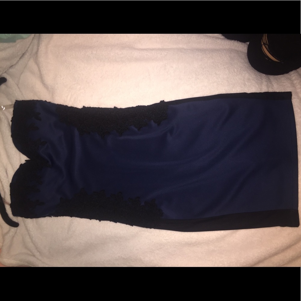 Short Sleeveless dress / Night Dress